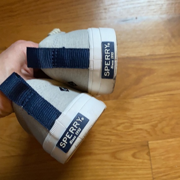 SPERRY WOMEN'S CREST VIBE WASHED LINEN SNEAKER IN GREY - Picture 9 of 9